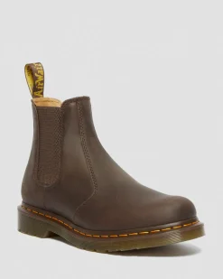2976 Crazy Horse Chelsea Boots mit gelben Nähten in Dunkelbraun