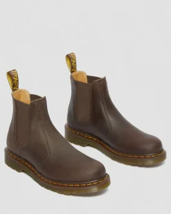 2976 Crazy Horse Chelsea Boots mit gelben Nähten in Dunkelbraun