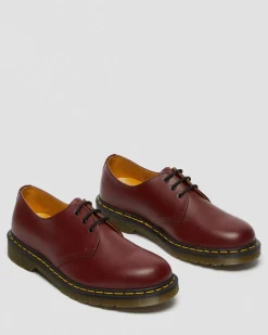 1461 Glattleder Oxford Schuhe in Cherry Red