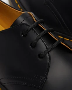 1461 Glattleder Oxford Schuhe in Schwarz