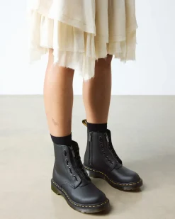 1460 Pascal Nappa Stiefel mit Reißverschluss in Schwarz
