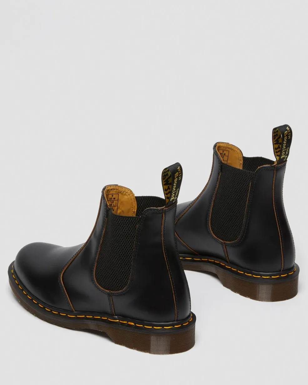 2976 Vintage Made in England Chelsea Boots in Schwarz