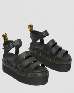 Blaire Quad Hydro Leder Plateau Gladiator Sandalen in Schwarz