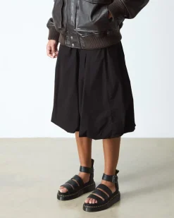 Clarissa II Quad Milled Nappa Leder Plateau Sandalen in Schwarz