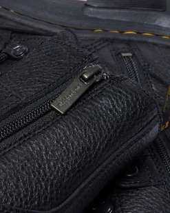 Dmxl Leder 8-Ösen Stiefel in Schwarz