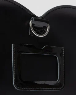 Herzförmige Ledertasche in Schwarz