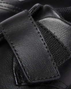 Kleinkind Kamron Leder Riemen Klettverschluss Oxford Schuhe in Schwarz