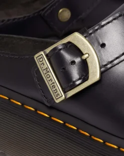 Laketen Leder Plateau Mules in Schwarz