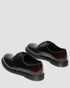 Mayfare Rub Off Leder Schuhe in Cherry Red