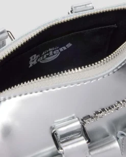 Silver Metallic Patent Lamper Mini Top Handle Tasche in Silber