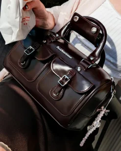 Top Handle Rub Off Vegan Leder Tasche in Cherry Red